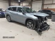 ✅ 2023 Toyota Highlander XLE • VIN: 5TDKDRBH4PS516938 • Lot: 43575647. Listed on IAAI with 22,056 mi. Free auction sales archive from the USA and detailed vehicle history report at DreamBid. Image 1.