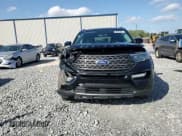 ✅ 2024 Ford Explorer XLT • VIN: 1FMSK7DH6RGA59839 • Lot: 48319795. Wystawiony na Copart z przebiegiem 12 070 mil. Bezpłatny archiwum sprzedaży aukcyjnych z USA i szczegółowy raport historii pojazdu na DreamBid. Zdjęcie 12.