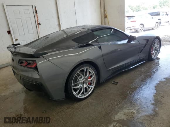 ✅ 2015 Chevrolet Corvette Z51 3LT • VIN: 1G1YL2D74F5118456 • Lot: 59289165. Listed on Copart with 70,235 mi. Free auction sales archive from the USA and detailed vehicle history report at DreamBid. Image 3.