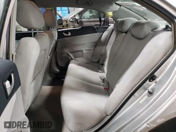 ✅ 2008 Hyundai Sonata GLS • VIN: 5NPET46CX8H395678 • Лот: 88573545. Опубликован ранее на Copart с пробегом 185 853 миль. Бесплатный доступ к архиву аукционных продаж из США и подробный отчёт об истории автомобиля на DreamBid. Изображение 10.