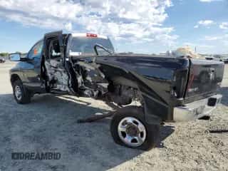 2005 Dodge 3500 SLT z VIN 3D7LS38C45G793674, wystawiony jako Copart lot #59885674 z przebiegiem Nie podano mil oraz Szkoda całkowita • Salvage title. Historia ofert i sprzedaży dostępna na DreamBid. Obrazek 2.