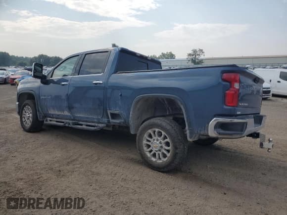 ✅ 2024 Chevrolet Silverado 2500HD LTZ • VIN: 2GC4YPE7XR1168464 • Lot: 67736125. Listed on Copart with 19,295 mi. Free auction sales archive from the USA and detailed vehicle history report at DreamBid. Image 2.