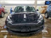 ✅ 2022 Tesla Model 3 • VIN: 5YJ3E1EA7NF290039 • Лот: 94549835. Опубликован ранее на Copart с пробегом 164 711 миль. Бесплатный доступ к архиву аукционных продаж из США и подробный отчёт об истории автомобиля на DreamBid. Изображение 5.