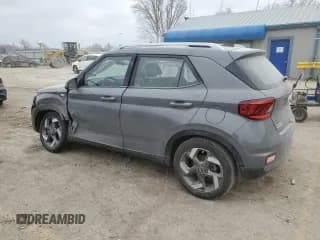 ✅ 2022 Hyundai Venue SEL • VIN: KMHRC8A34NU173473 • Lot: 44974405. Listed on Copart with 15,518 mi. Free auction sales archive from the USA and detailed vehicle history report at DreamBid. Image 2.