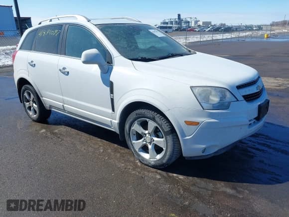 ✅ 2013 Chevrolet Captiva Sport LTZ • VIN: 3GNAL4EK5DS642748 • Lot: 41891097. Wystawiony na IAAI z przebiegiem 162 934 mil. Bezpłatny archiwum sprzedaży aukcyjnych z USA i szczegółowy raport historii pojazdu na DreamBid. Zdjęcie 1.