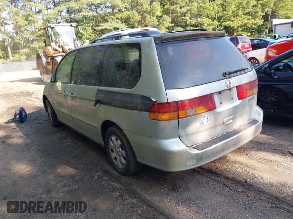 ✅ 2004 Honda Odyssey EX-RES • VIN: 5FNRL18814B128818 • Lot: 42844253. Listed on IAAI with 240,354 mi. Free auction sales archive from the USA and detailed vehicle history report at DreamBid. Image 3.