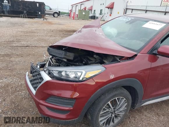 ✅ 2020 Hyundai Tucson SEL • VIN: KM8J33AL7LU263374 • Lot: 41953577. Listed on IAAI with 48,305 mi. Free auction sales archive from the USA and detailed vehicle history report at DreamBid. Image 17.