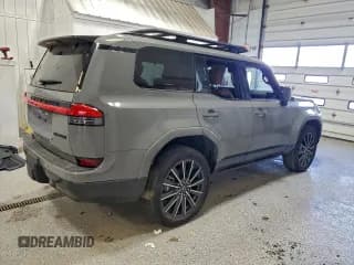 ✅ 2025 Lexus GX 550 Luxury+ • VIN: JTJVBCDX1S5040146 • Лот: 85330865. Опубликован ранее на Copart с пробегом Не указан. Бесплатный доступ к архиву аукционных продаж из США и подробный отчёт об истории автомобиля на DreamBid. Изображение 3.