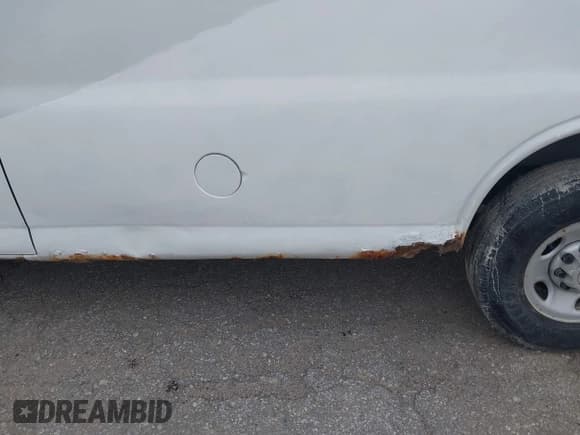 ✅ 2012 Chevrolet Express Cargo • VIN: 1GCWGFCA1C1165566 • Lot: 43452246. Listed on IAAI with 208,123 mi. Free auction sales archive from the USA and detailed vehicle history report at DreamBid. Image 6.