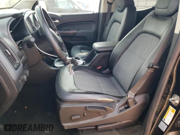 ✅ 2016 Chevrolet Colorado 4WD Z71 • VIN: 1GCGTDE33G1272482 • Лот: 67167024. Опубликован ранее на Copart с пробегом 173 658 миль. Бесплатный доступ к архиву аукционных продаж из США и подробный отчёт об истории автомобиля на DreamBid. Изображение 7.