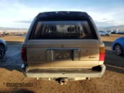 ✅ 1994 Toyota 4Runner • VIN: JT3VN39W7R0140175 • Lot: 87021934. Wystawiony na Copart z przebiegiem 185 526 mil. Bezpłatny archiwum sprzedaży aukcyjnych z USA i szczegółowy raport historii pojazdu na DreamBid. Zdjęcie 6.