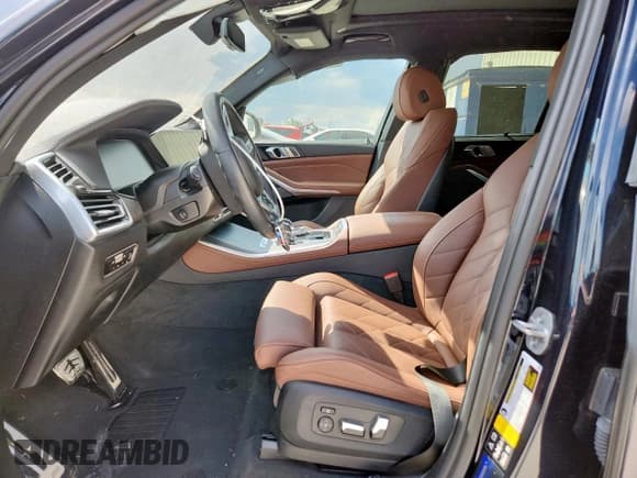 ✅ 2023 BMW X5 xDrive40i • VIN: 5UXCR6C06P9R68464 • Lot: 82188985. Listed on Copart with 21,525 mi. Free auction sales archive from the USA and detailed vehicle history report at DreamBid. Image 7.