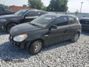 ✅ 2010 Hyundai Accent GS • VIN: KMHCM3AC3AU160939 • Лот: 53442955. Опубликован ранее на Copart с пробегом 110 189 миль. Бесплатный доступ к архиву аукционных продаж из США и подробный отчёт об истории автомобиля на DreamBid. Изображение 1.