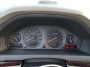 ✅ 2001 Volvo S80 • VIN: YV1TS90D711157982 • Лот: 70136004. Опубликован ранее на Copart с пробегом 82 199 миль. Бесплатный доступ к архиву аукционных продаж из США и подробный отчёт об истории автомобиля на DreamBid. Изображение 9.