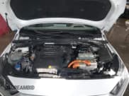 ✅ 2020 Hyundai Ioniq SEL • VIN: KMHC85LC9LU209366 • Lot: 41248182. Wystawiony na IAAI z przebiegiem 120 121 mil. Bezpłatny archiwum sprzedaży aukcyjnych z USA i szczegółowy raport historii pojazdu na DreamBid. Zdjęcie 10.