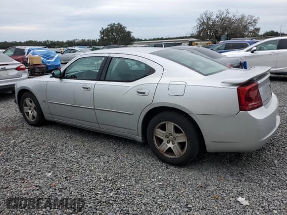 ✅ 2006 Dodge Charger • VIN: 2B3KA43G36H255883 • Лот: 91727705. Опубликован ранее на Copart с пробегом 208 236 миль. Бесплатный доступ к архиву аукционных продаж из США и подробный отчёт об истории автомобиля на DreamBid. Изображение 2.