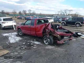 ✅ 2002 Chevrolet S-10 LS • VIN: 1GCCS19W728215013 • Лот: 41346805. Опубликован ранее на IAAI с пробегом Не указан. Бесплатный доступ к архиву аукционных продаж из США и подробный отчёт об истории автомобиля на DreamBid. Изображение 3.