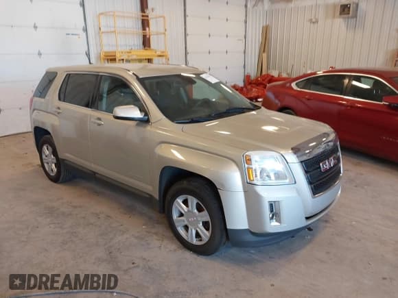 ✅ 2014 GMC Terrain SLE • VIN: 2GKALMEK5E6319782 • Lot: 42246843. Wystawiony na IAAI z przebiegiem 179 951 mil. Bezpłatny archiwum sprzedaży aukcyjnych z USA i szczegółowy raport historii pojazdu na DreamBid. Zdjęcie 1.