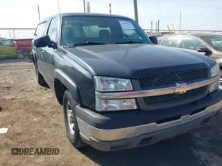 2004 Chevrolet Silverado 1500 z VIN 1GCEC14X34Z100038, wystawiony jako IAAI lot #41748518 z przebiegiem 172 218 mil mil oraz . Historia ofert i sprzedaży dostępna na DreamBid. Obrazek 1.