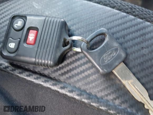 ✅ 2008 Ford Econoline Cargo Commercial • VIN: 1FTSE34L38DA85713 • Lot: 41789119. Listed on IAAI with 182,002 mi. Free auction sales archive from the USA and detailed vehicle history report at DreamBid. Image 11.