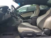 ✅ 2014 Hyundai Genesis Coupe Premium • VIN: KMHHT6KDXEU119859 • Lot: 65959445. Wystawiony na Copart z przebiegiem 124 491 mil. Bezpłatny archiwum sprzedaży aukcyjnych z USA i szczegółowy raport historii pojazdu na DreamBid. Zdjęcie 7.