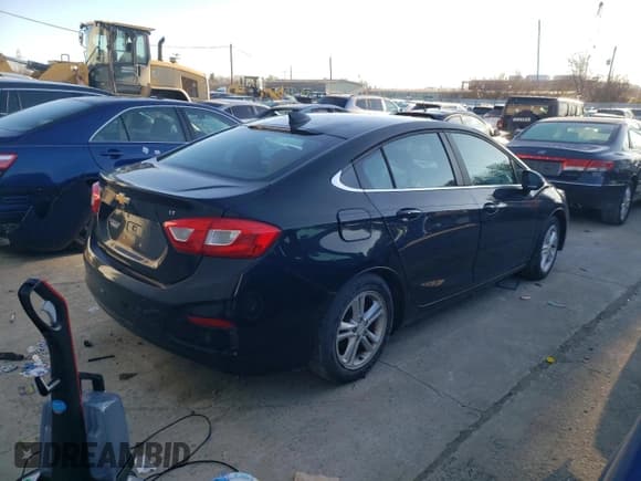 ✅ 2016 Chevrolet Cruze LT • VIN: 1G1BE5SM2G7255749 • Lot: 70480122. Listed on Copart with Not provided. Free auction sales archive from the USA and detailed vehicle history report at DreamBid. Image 3.