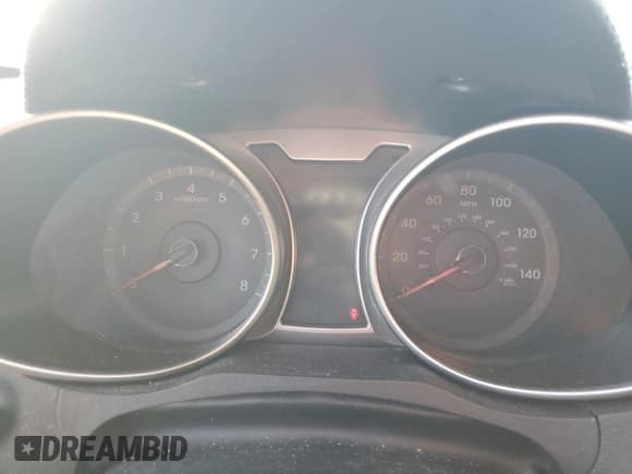 ✅ 2013 Hyundai Veloster w/Black Int • VIN: KMHTC6AD5DU169434 • Lot: 87129194. Wystawiony na Copart z przebiegiem Nie podano. Bezpłatny archiwum sprzedaży aukcyjnych z USA i szczegółowy raport historii pojazdu na DreamBid. Zdjęcie 9.