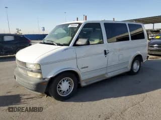 ✅ 2000 Chevrolet Astro Cargo YF7 • VIN: 1GBDM19W8YB142121 • Лот: 75484534. Опубликован ранее на Copart с пробегом 199 930 миль. Бесплатный доступ к архиву аукционных продаж из США и подробный отчёт об истории автомобиля на DreamBid. Изображение 1.