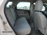 ✅ 2006 Chevrolet Equinox LS • VIN: 2CNDL13F166184942 • Лот: 54658045. Опубликован ранее на Copart с пробегом 41 443 миль. Бесплатный доступ к архиву аукционных продаж из США и подробный отчёт об истории автомобиля на DreamBid. Изображение 10.