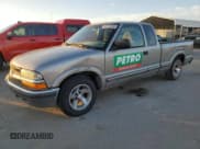 ✅ 2003 Chevrolet S-10 LS • VIN: 1GCCS19X438116921 • Лот: 88732285. Опубликован ранее на Copart с пробегом 128 030 миль. Бесплатный доступ к архиву аукционных продаж из США и подробный отчёт об истории автомобиля на DreamBid. Изображение 1.