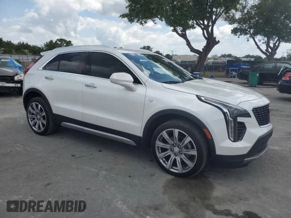 ✅ 2020 Cadillac XT4 FWD Premium Luxury • VIN: 1GYFZCR4XLF005029 • Лот: 55274025. Опубликован ранее на Copart с пробегом 50 550 миль. Бесплатный доступ к архиву аукционных продаж из США и подробный отчёт об истории автомобиля на DreamBid. Изображение 4.