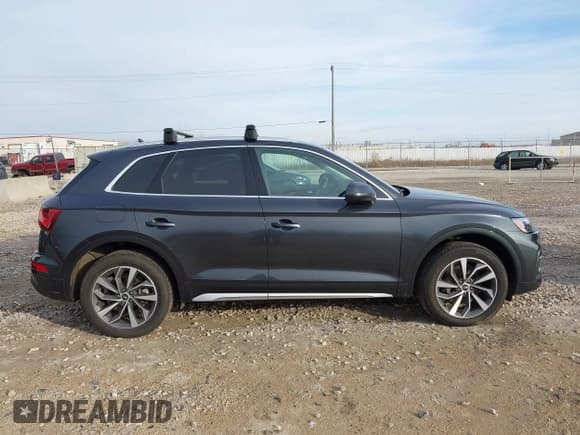 ✅ 2021 Audi Q5 Premium Plus • VIN: WA1BAAFY8M2034703 • Lot: 43671107. Wystawiony na IAAI z przebiegiem 46 585 mil. Bezpłatny archiwum sprzedaży aukcyjnych z USA i szczegółowy raport historii pojazdu na DreamBid. Zdjęcie 13.