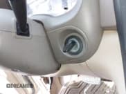 ✅ 2007 Kia Sedona LX • VIN: KNDMB233876173916 • Lot: 41598706. Wystawiony na IAAI z przebiegiem 246 920 mil. Bezpłatny archiwum sprzedaży aukcyjnych z USA i szczegółowy raport historii pojazdu na DreamBid. Zdjęcie 11.