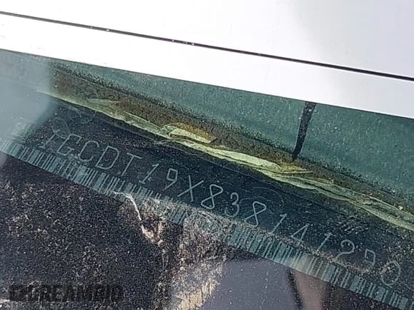 ✅ 2003 Chevrolet S-10 • VIN: 1GCDT19X838141290 • Lot: 43669807. Wystawiony na IAAI z przebiegiem 258 912 mil. Bezpłatny archiwum sprzedaży aukcyjnych z USA i szczegółowy raport historii pojazdu na DreamBid. Zdjęcie 9.