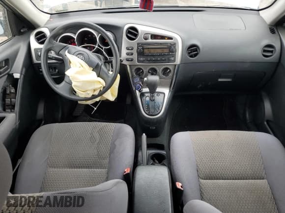 ✅ 2006 Toyota Matrix STD • VIN: 2T1KR32EX6C563676 • Лот: 67757575. Опубликован ранее на Copart с пробегом 171 903 миль. Бесплатный доступ к архиву аукционных продаж из США и подробный отчёт об истории автомобиля на DreamBid. Изображение 8.