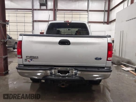 ✅ 2006 Ford F-250 XL • VIN: 1FTSW21PX6ED38127 • Lot: 41444879. Listed on IAAI with 209,064 mi. Free auction sales archive from the USA and detailed vehicle history report at DreamBid. Image 16.