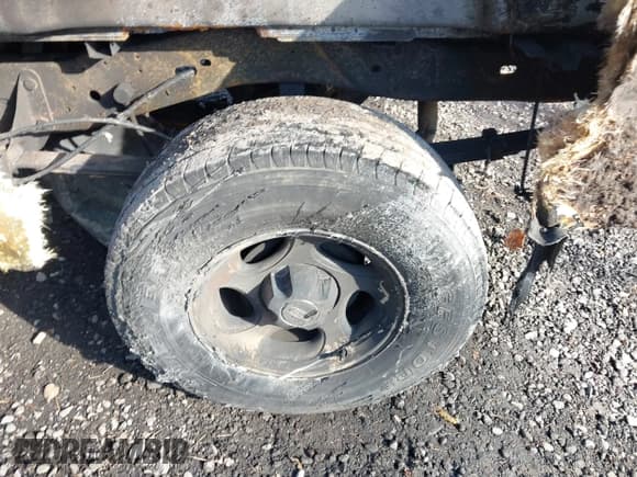 ✅ 2001 Ford Ranger XL Fleet • VIN: 1FTZR15E11PA26848 • Лот: 43817665. Опубликован ранее на IAAI с пробегом Не указан. Бесплатный доступ к архиву аукционных продаж из США и подробный отчёт об истории автомобиля на DreamBid. Изображение 11.