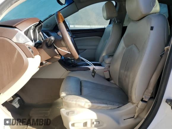 ✅ 2010 Cadillac SRX Luxury Collection • VIN: 3GYFNAEY1AS627164 • Lot: 91296375. Wystawiony na Copart z przebiegiem Nie podano. Bezpłatny archiwum sprzedaży aukcyjnych z USA i szczegółowy raport historii pojazdu na DreamBid. Zdjęcie 7.