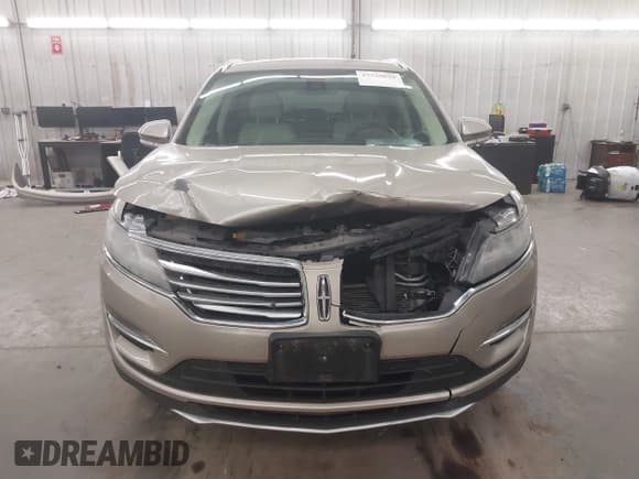 ✅ 2015 Lincoln MKC • VIN: 5LMTJ2AH0FUJ42708 • Lot: 43329898. Wystawiony na IAAI z przebiegiem 183 031 mil. Bezpłatny archiwum sprzedaży aukcyjnych z USA i szczegółowy raport historii pojazdu na DreamBid. Zdjęcie 13.