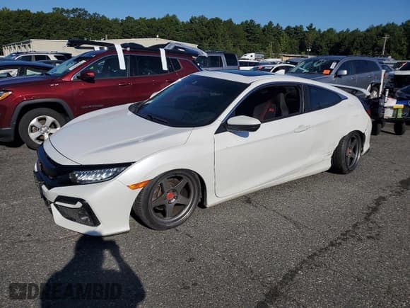 ✅ 2020 Honda Civic Si • VIN: 2HGFC3A50LH752554 • Лот: 70653705. Опубликован ранее на Copart с пробегом 64 017 миль. Бесплатный доступ к архиву аукционных продаж из США и подробный отчёт об истории автомобиля на DreamBid. Изображение 1.