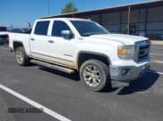 ✅ 2015 GMC Sierra 1500 SLT • VIN: 3GTU2VEC8FG364246 • Lot: 43360931. Wystawiony na IAAI z przebiegiem 224 302 mil. Bezpłatny archiwum sprzedaży aukcyjnych z USA i szczegółowy raport historii pojazdu na DreamBid. Zdjęcie 1.