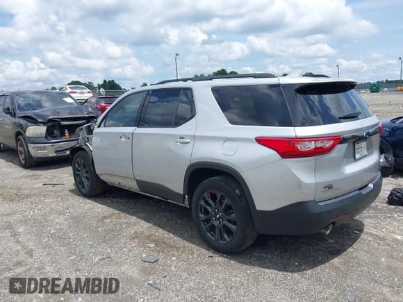 ✅ 2020 Chevrolet Traverse RS • VIN: 1GNERJKW2LJ270601 • Lot: 39949396. Listed on IAAI with 52,576 mi. Free auction sales archive from the USA and detailed vehicle history report at DreamBid. Image 3.