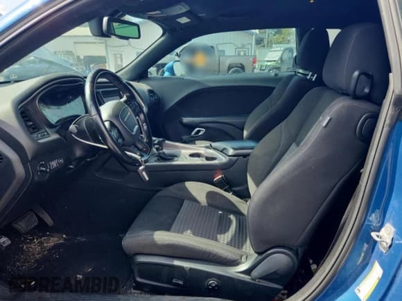 ✅ 2020 Dodge Challenger SXT • VIN: 2C3CDZAG5LH246693 • Лот: 81489645. Опубликован ранее на Copart с пробегом 123 828 миль. Бесплатный доступ к архиву аукционных продаж из США и подробный отчёт об истории автомобиля на DreamBid. Изображение 7.