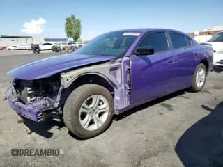 2023 Dodge Charger SXT z VIN 2C3CDXBG6PH687516, wystawiony jako Copart lot #70731315 z przebiegiem 9 098 mil mil oraz Szkoda całkowita • Salvage title. Historia ofert i sprzedaży dostępna na DreamBid. Obrazek 1.