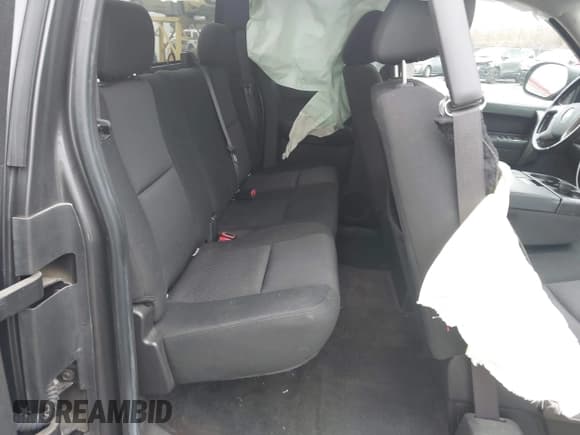 ✅ 2010 Chevrolet Silverado 1500 LT • VIN: 1GCSKSEA1AZ254653 • Lot: 43738970. Wystawiony na IAAI z przebiegiem 136 010 mil. Bezpłatny archiwum sprzedaży aukcyjnych z USA i szczegółowy raport historii pojazdu na DreamBid. Zdjęcie 8.