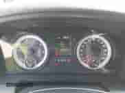 2013 Ram 1500 Express z VIN 3C6JR6AT8DG505511, wystawiony jako IAAI lot #43104315 z przebiegiem 306 996 mil mil oraz . Historia ofert i sprzedaży dostępna na DreamBid. Obrazek 7.