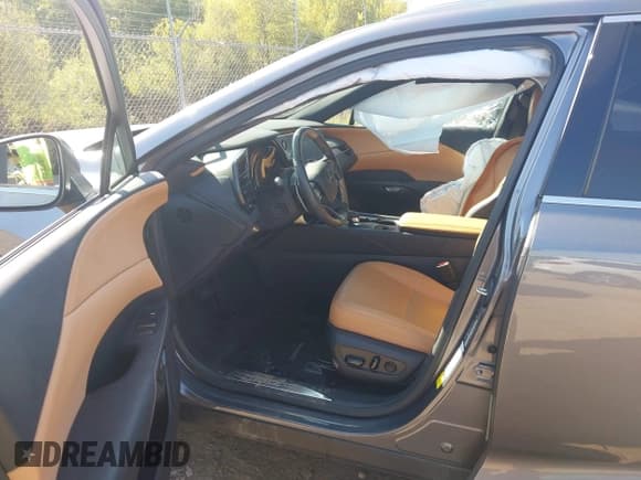 ✅ 2023 Lexus RX 350 F Sport • VIN: 2T2BAMCAXPC024822 • Lot: 43253717. Listed on IAAI with 19,200 mi. Free auction sales archive from the USA and detailed vehicle history report at DreamBid. Image 5.