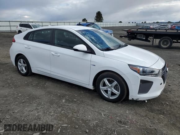 ✅ 2018 Hyundai Ioniq Blue • VIN: KMHC65LC9JU091354 • Lot: 49430715. Wystawiony na Copart z przebiegiem 91 555 mil. Bezpłatny archiwum sprzedaży aukcyjnych z USA i szczegółowy raport historii pojazdu na DreamBid. Zdjęcie 4.