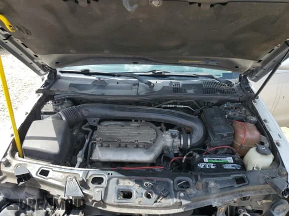 ✅ 2007 Saturn VUE V6 • VIN: 5GZCZ53427S800861 • Lot: 61335625. Wystawiony na Copart z przebiegiem 213 903 mil. Bezpłatny archiwum sprzedaży aukcyjnych z USA i szczegółowy raport historii pojazdu na DreamBid. Zdjęcie 12.