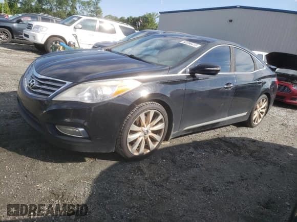 ✅ 2013 Hyundai Azera • VIN: KMHFH4JG1DA258920 • Лот: 60296415. Опубликован ранее на Copart с пробегом 172 209 миль. Бесплатный доступ к архиву аукционных продаж из США и подробный отчёт об истории автомобиля на DreamBid. Изображение 1.